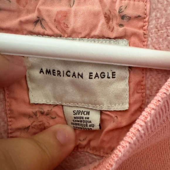 American Eagle Crewneck - Picture 2 of 2